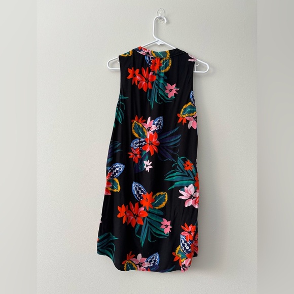 Old Navy Black Floral Shift Dress Size S - Picture 4 of 7